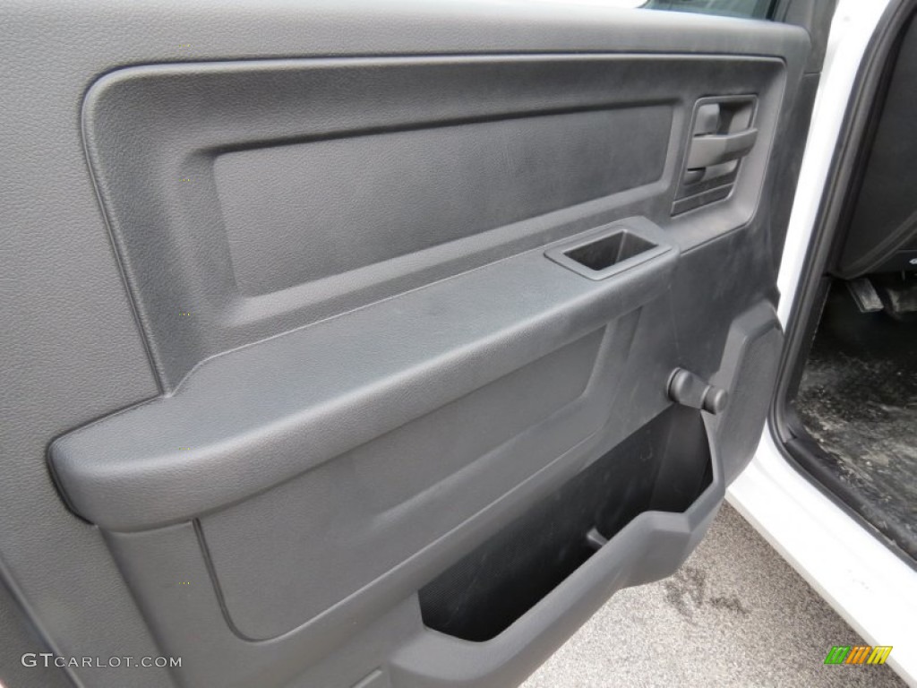 2013 Ram 2500 Tradesman Regular Cab Black/Diesel Gray Door Panel Photo #77867119