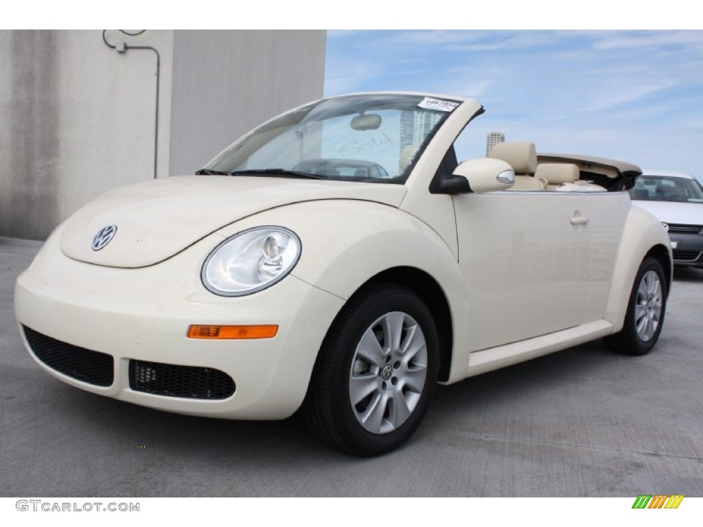 Harvest Moon Beige 2009 Volkswagen New Beetle 2.5 Convertible Exterior Photo #77867613