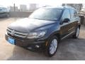 Deep Black Metallic - Tiguan SE Photo No. 3