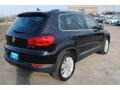 Deep Black Metallic - Tiguan SE Photo No. 6
