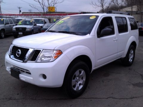 2009 Nissan Pathfinder S 4x4 Data, Info and Specs