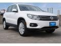Candy White - Tiguan SE Photo No. 1