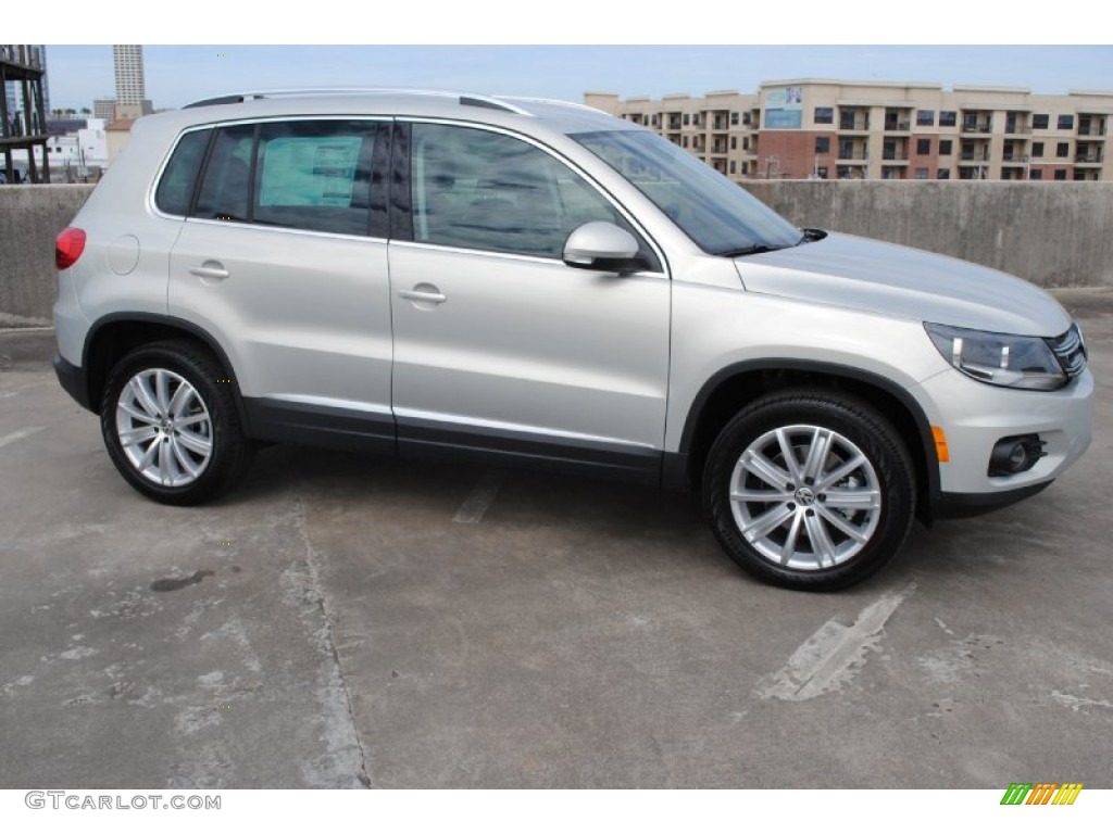 White Gold Metallic 2013 Volkswagen Tiguan SE Exterior Photo #77871813