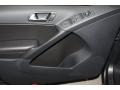 Pepper Gray Metallic - Tiguan SE Photo No. 11