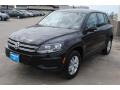 Deep Black Metallic - Tiguan S Photo No. 3