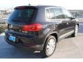 Deep Black Metallic - Tiguan SE Photo No. 5