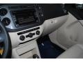 Deep Black Metallic - Tiguan SE Photo No. 11