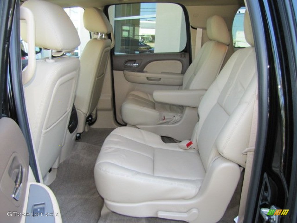 2011 Chevrolet Suburban Z71 4x4 Rear Seat Photos