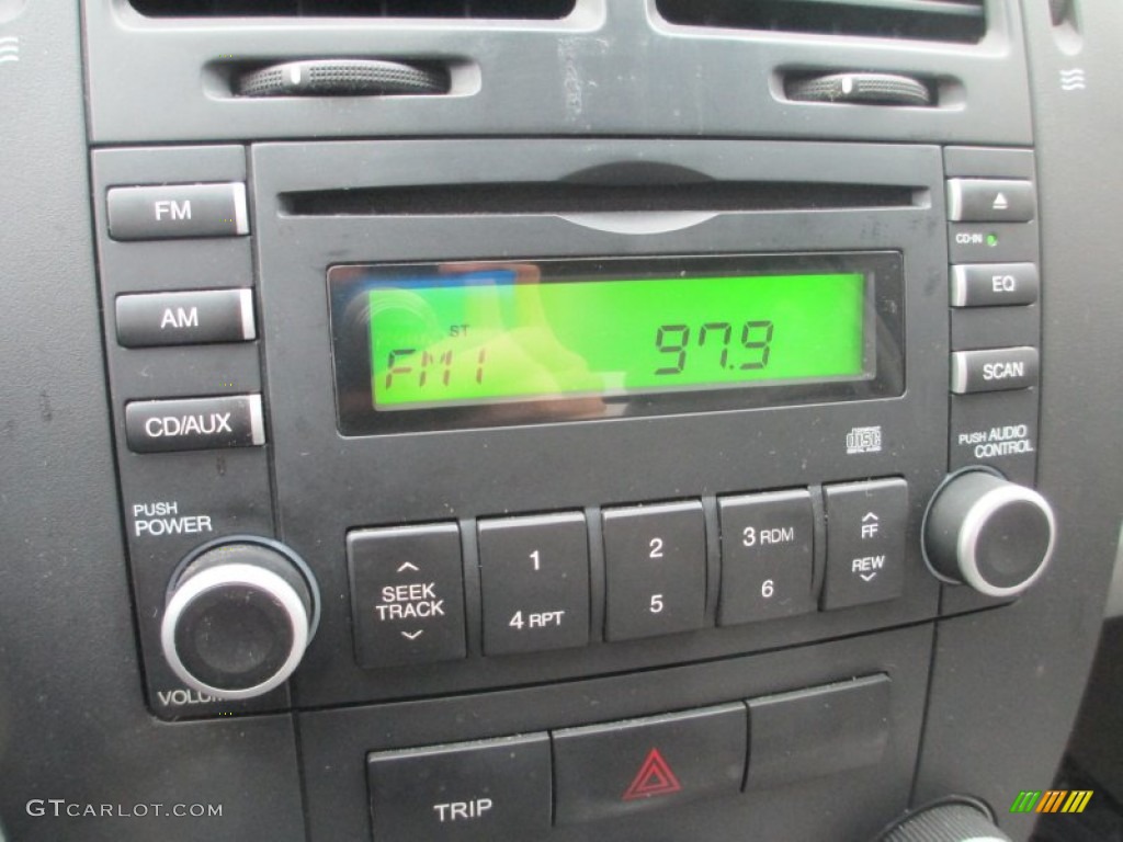 2007 Kia Spectra LX Sedan Audio System Photos