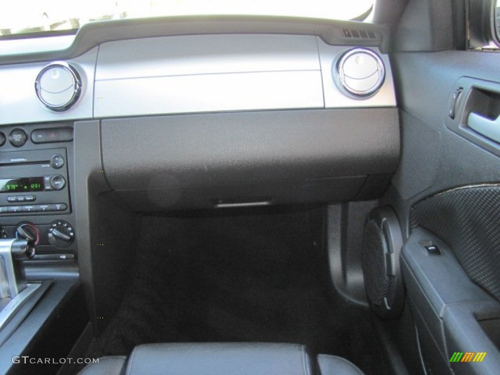 2006 Mustang V6 Premium Coupe - Vista Blue Metallic / Black photo #19