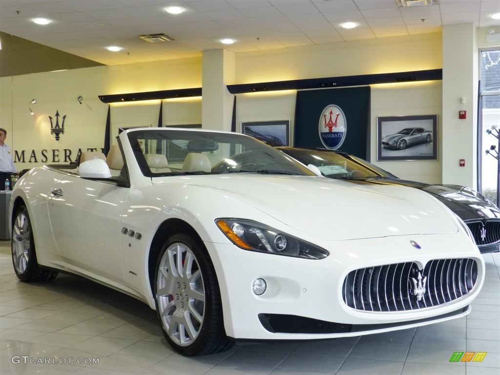 Bianco Eldorado (White) 2013 Maserati GranTurismo Convertible GranCabrio Exterior Photo #77877738
