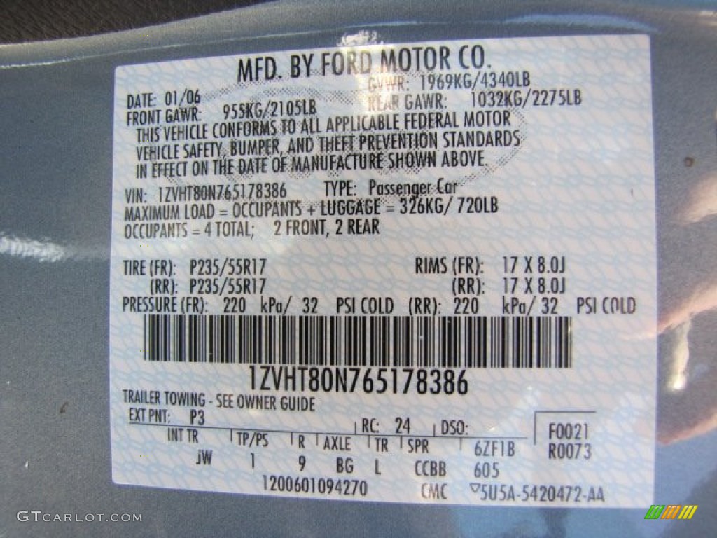 2006 Mustang V6 Premium Coupe - Vista Blue Metallic / Black photo #34