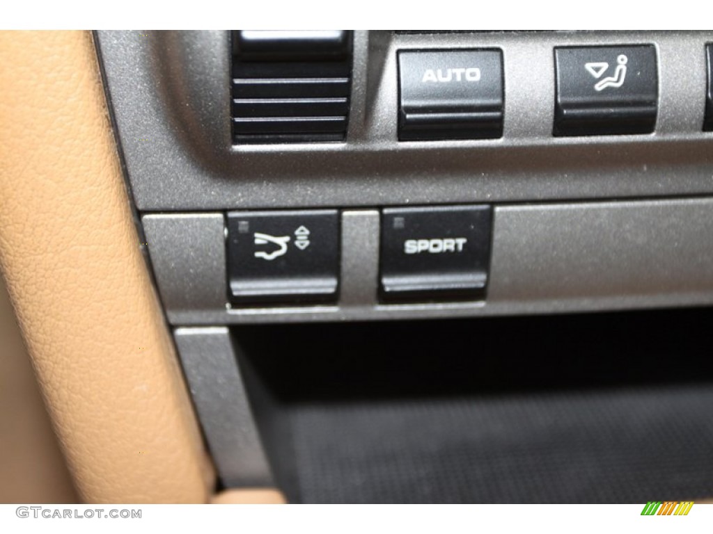 2008 Audi A4 2.0T Special Edition Sedan Controls Photos