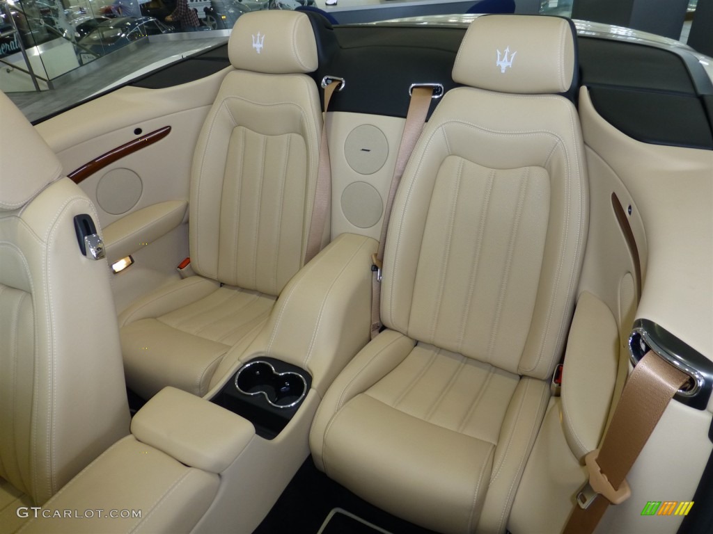 2013 Maserati GranTurismo Convertible GranCabrio Rear Seat Photo #77878536