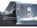 Black Uni - Jetta SE Sedan Photo No. 22