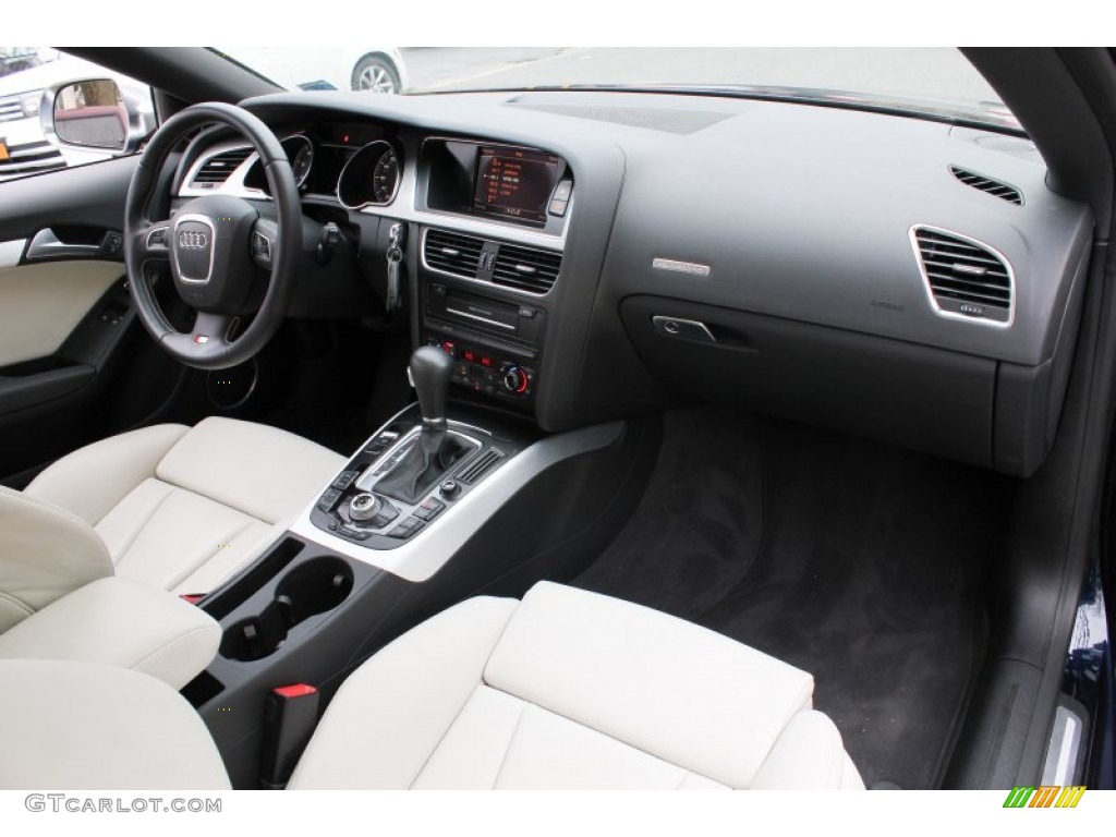 2010 Audi S5 4.2 FSI quattro Coupe Pearl Silver Silk Nappa Leather Dashboard Photo #77880655