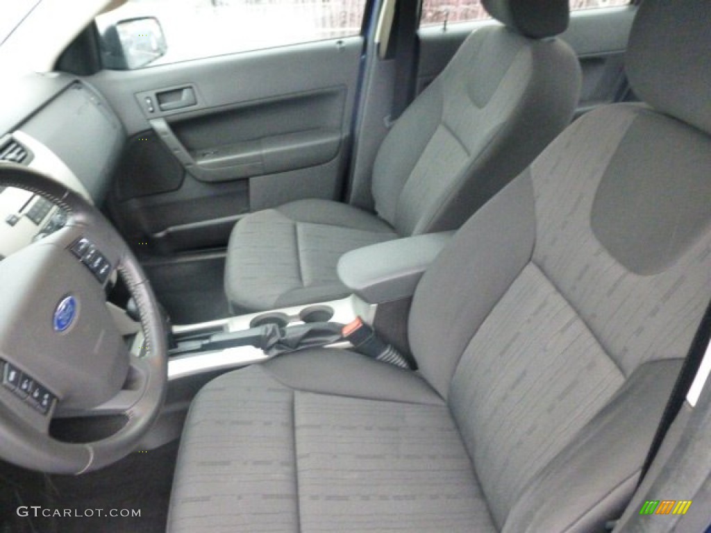 2008 Ford Focus SE Sedan Front Seat Photo #77881108