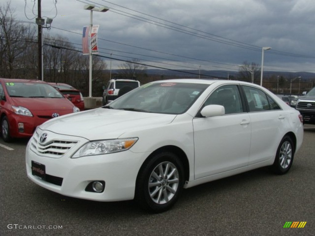 Super White 2011 Toyota Camry XLE Exterior Photo #77882673