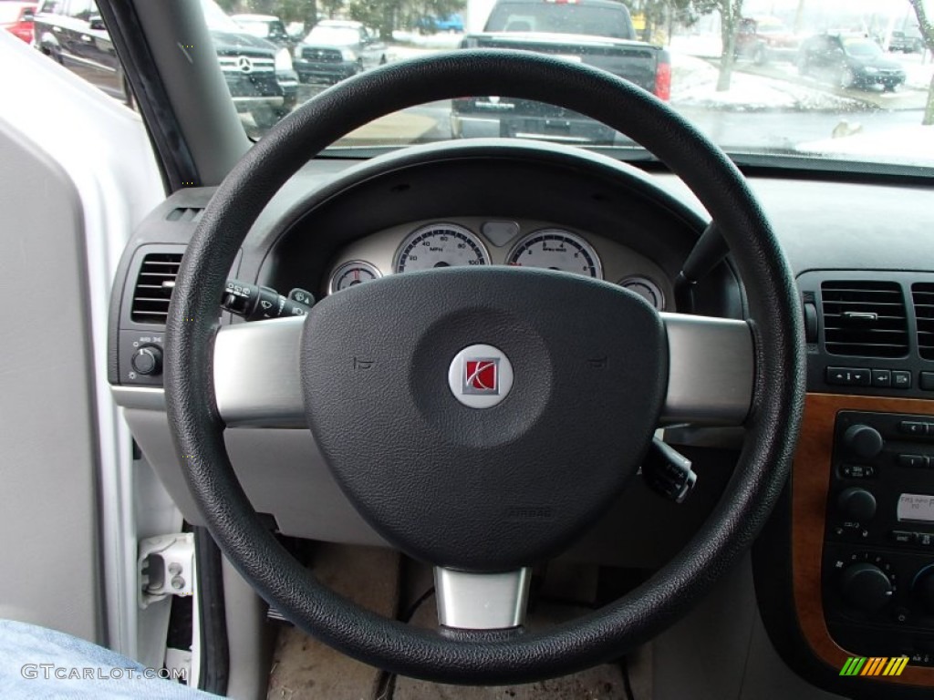 2007 Saturn Relay 2 Steering Wheel Photos