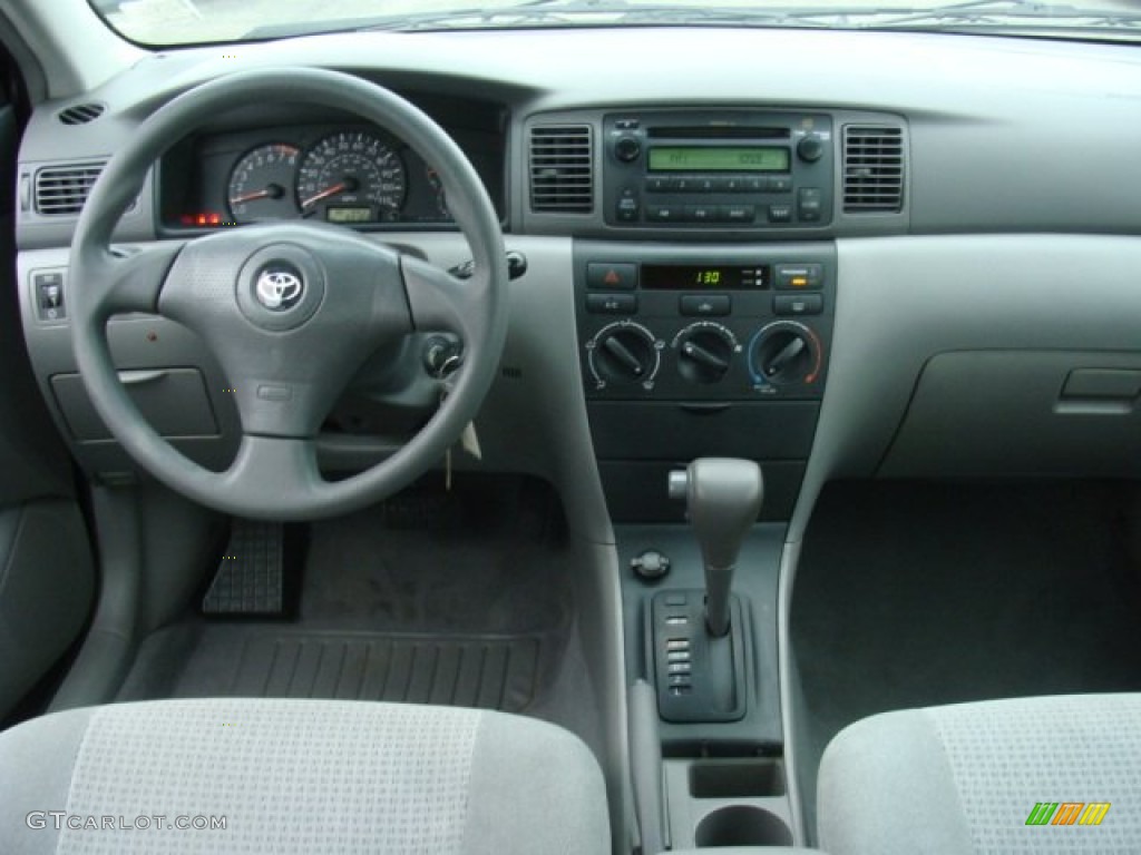 2005 Toyota Corolla CE Light Gray Dashboard Photo #77883917