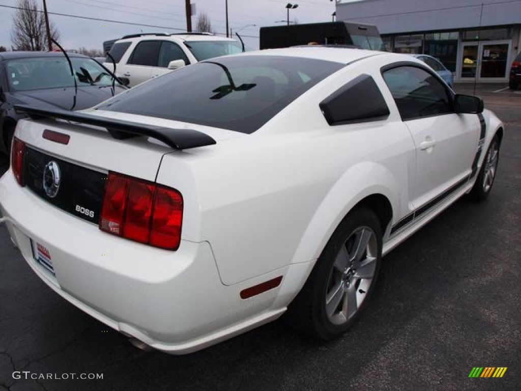 2007 Mustang GT Premium Coupe - Performance White / Black/Red photo #3