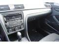 Black - Passat 2.5L S Photo No. 12