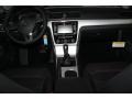 Reflex Silver Metallic - Passat 2.5L SE Photo No. 32