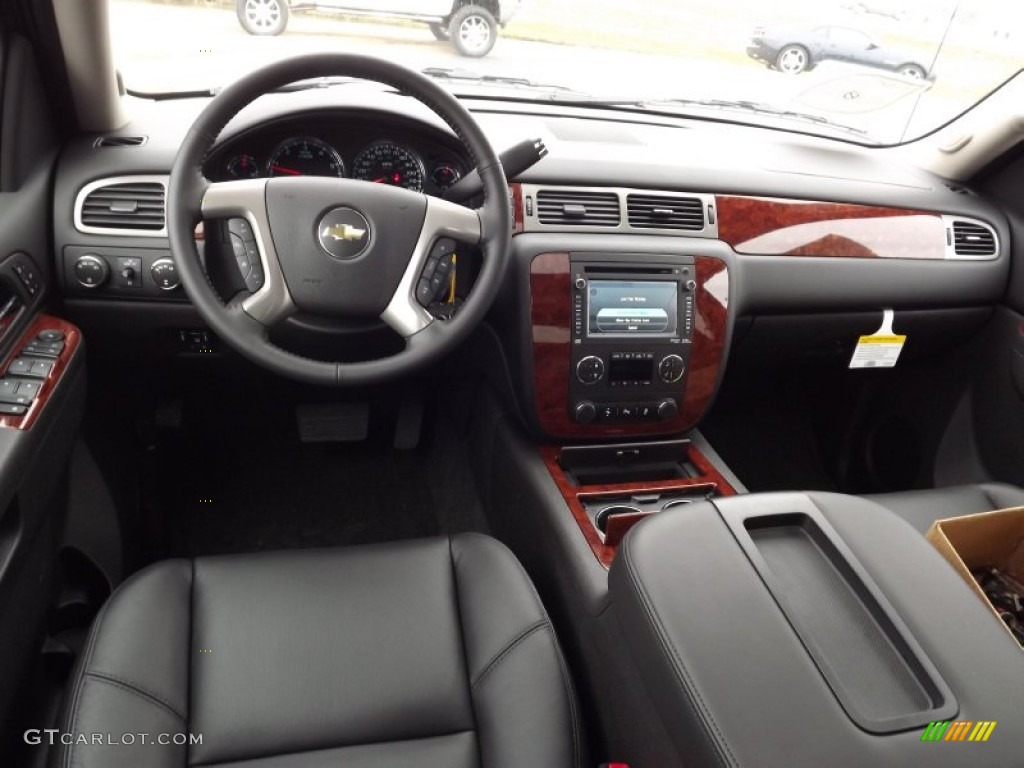 Ebony Interior 2013 Chevrolet Avalanche LTZ 4x4 Black Diamond Edition Photo #77886973