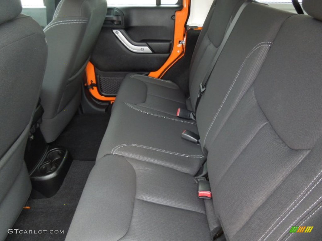 Black Interior 2013 Jeep Wrangler Unlimited Rubicon 4x4 Photo #77887689