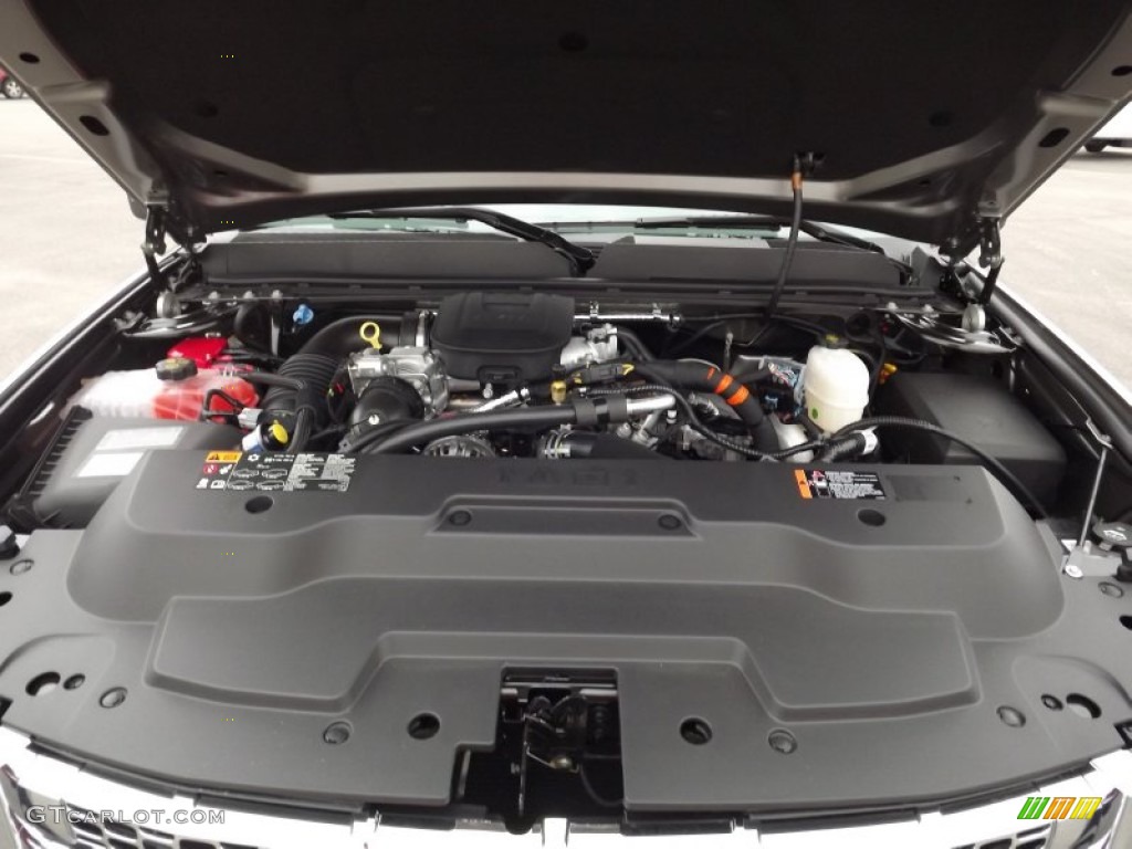 2013 GMC Sierra 3500HD SLE Crew Cab 4x4 Dually Chassis Engine Photos