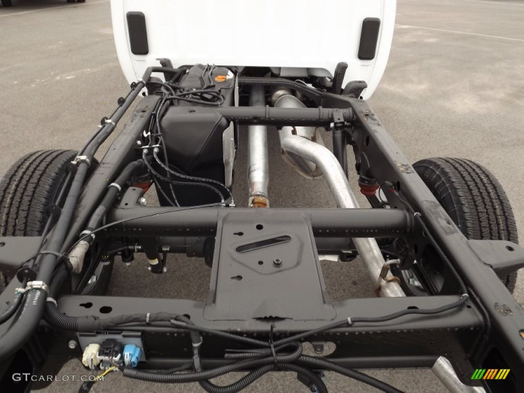 2013 Chevrolet Silverado 2500HD Work Truck Regular Cab Chassis Undercarriage Photos