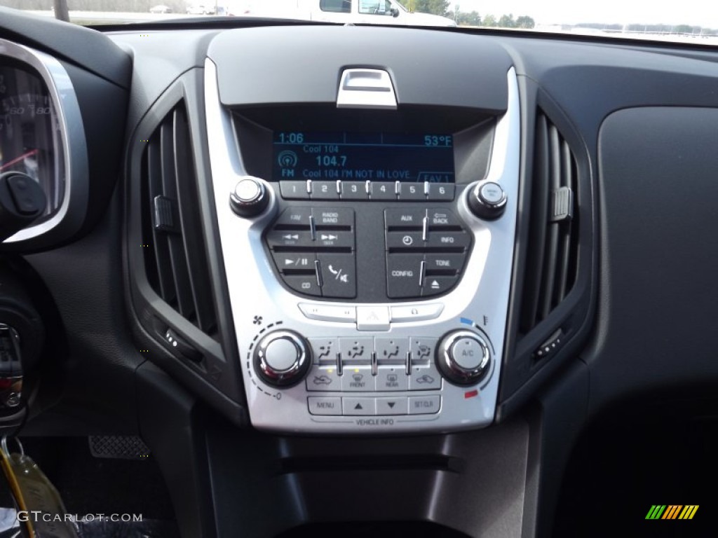 2013 Chevrolet Equinox LS Controls Photo #77889497
