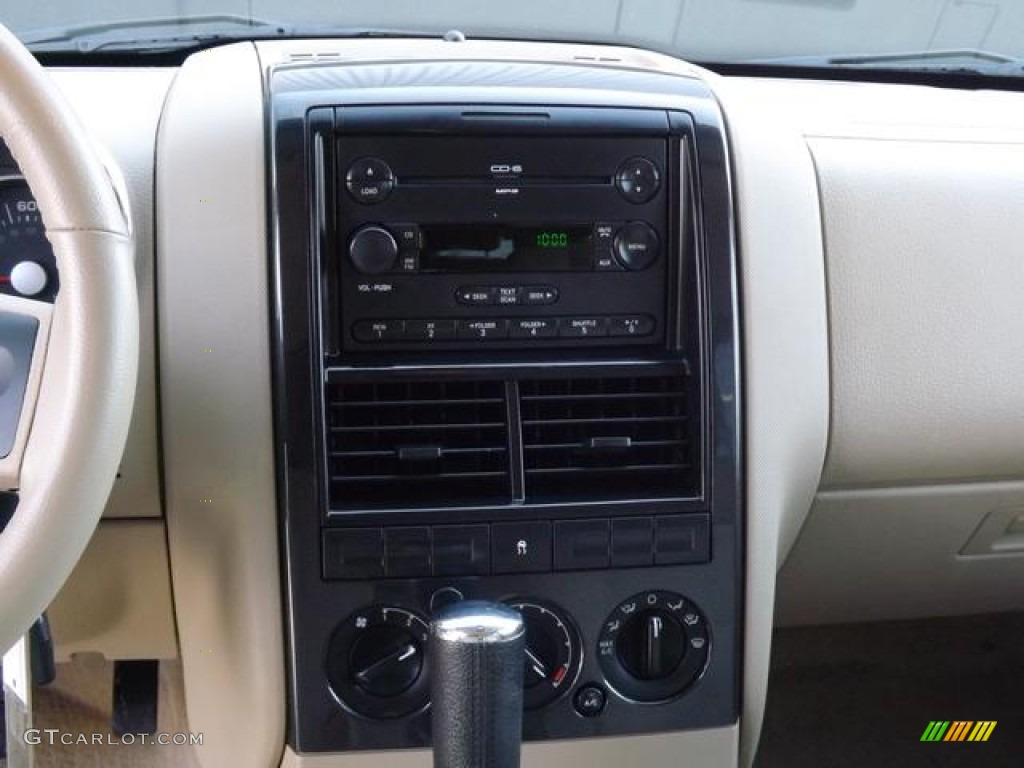 2007 Ford Explorer XLT Controls Photo #77890130