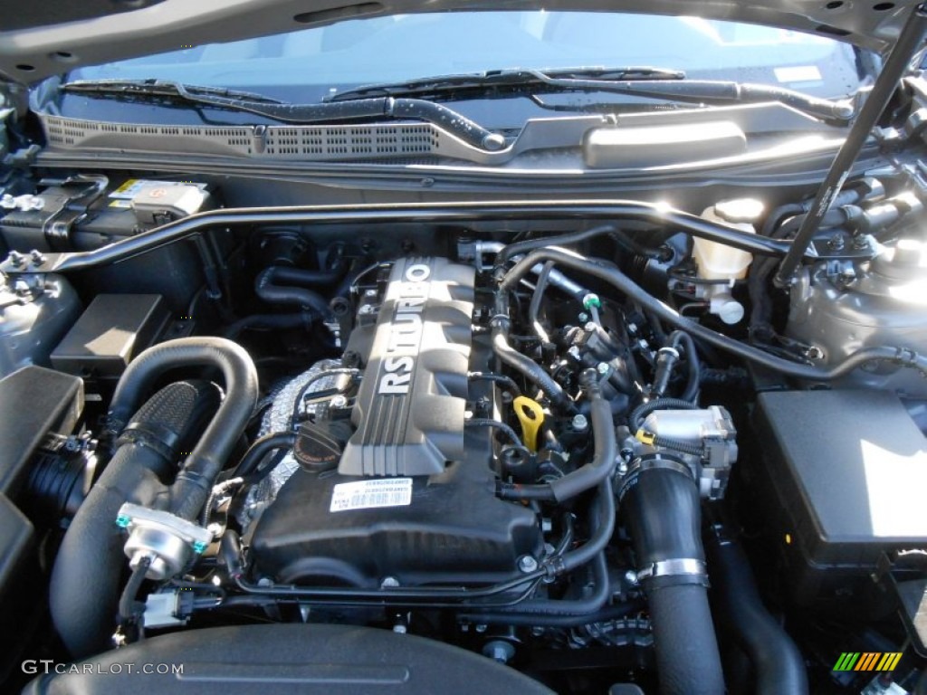 2013 Hyundai Genesis Coupe 2.0T Premium Engine Photos