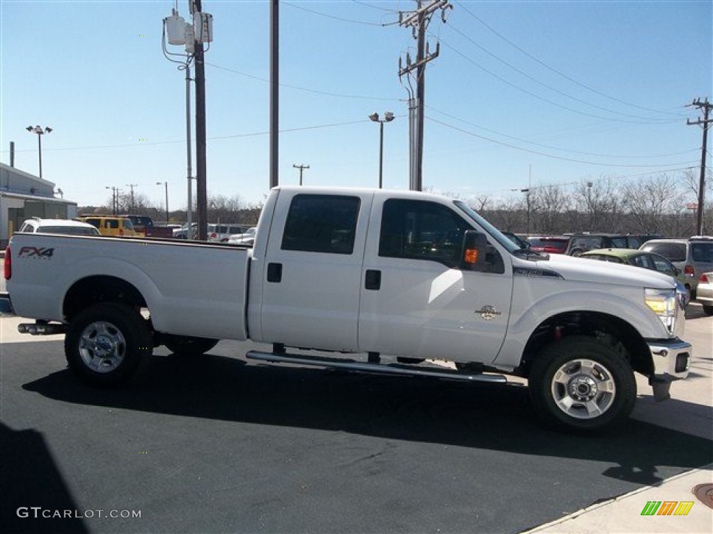 Oxford White 2013 Ford F350 Super Duty XLT Crew Cab 4x4 Exterior Photo #77892706