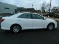 Super White - Camry LE Photo No. 3