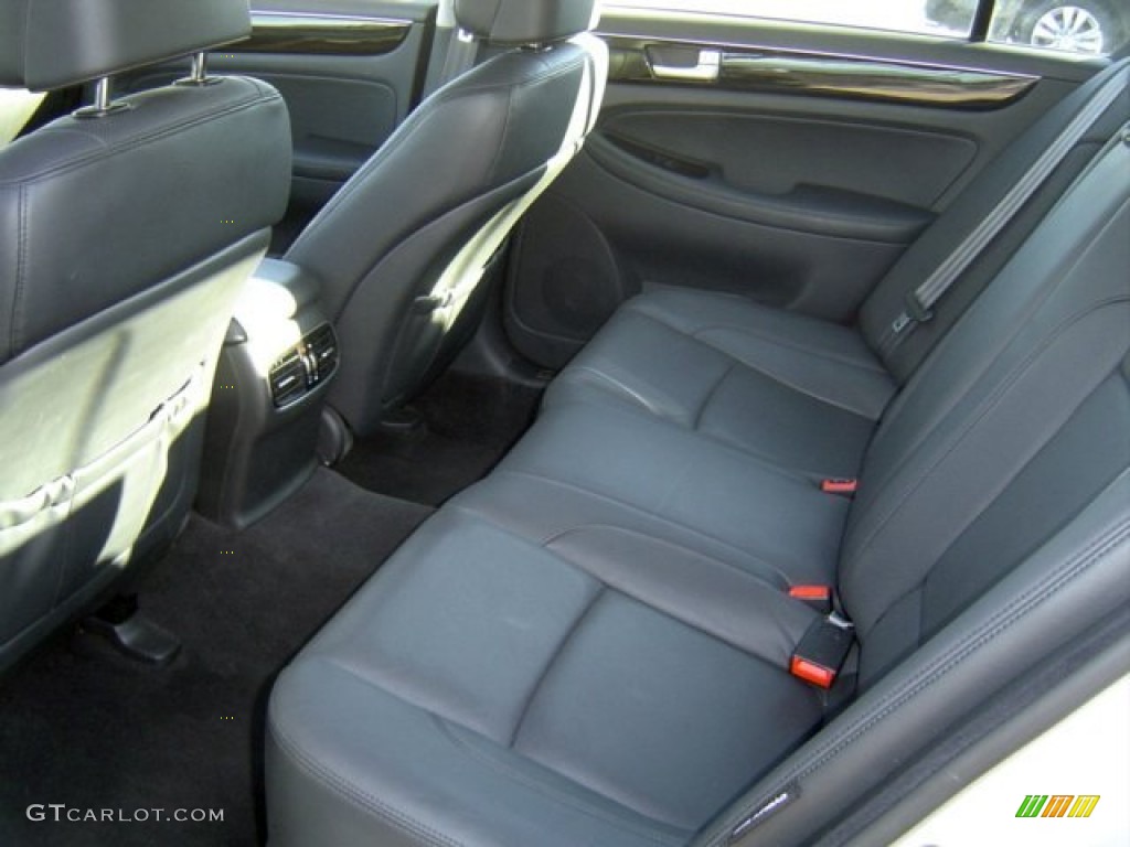 2012 Hyundai Genesis 3.8 Sedan Rear Seat Photos