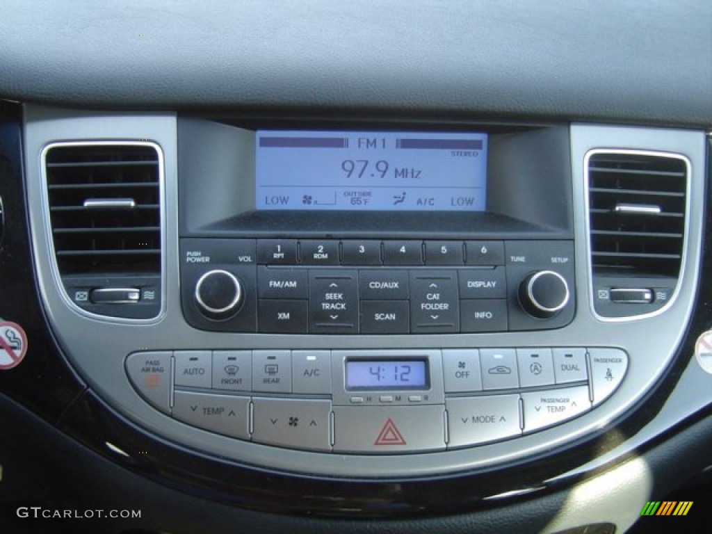 2012 Hyundai Genesis 3.8 Sedan Controls Photo #77893912