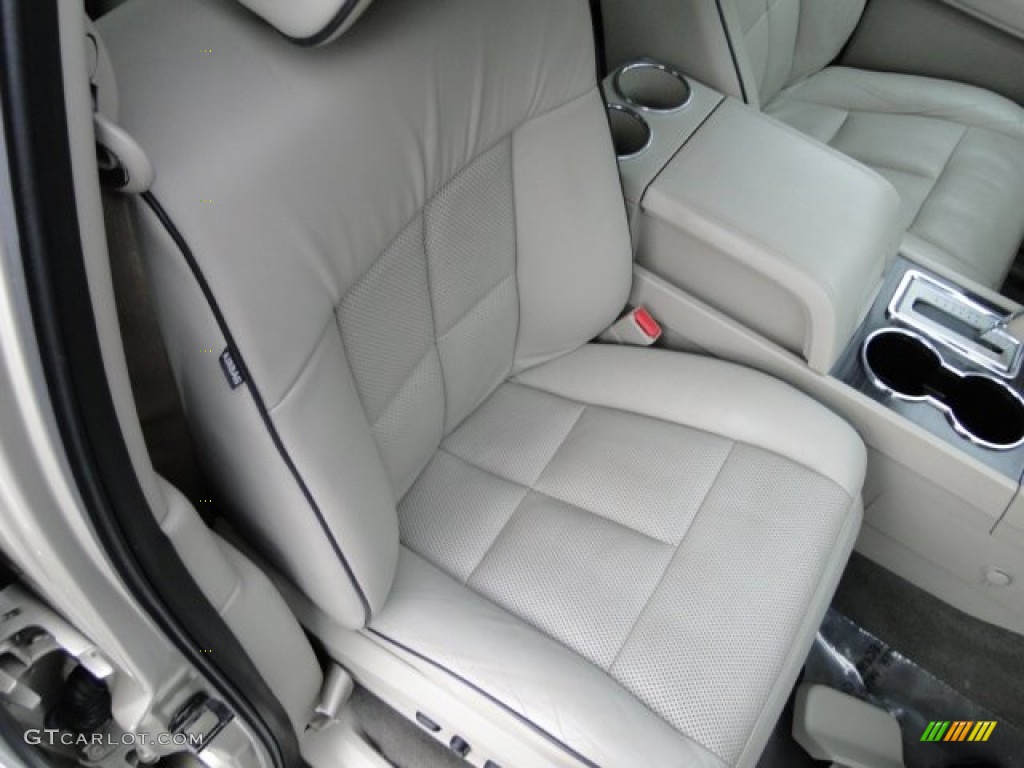 2007 Lincoln Navigator L Ultimate 4x4 Front Seat Photo #77895724