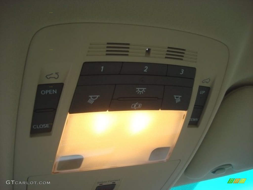 2010 Lexus RX 350 Controls Photos