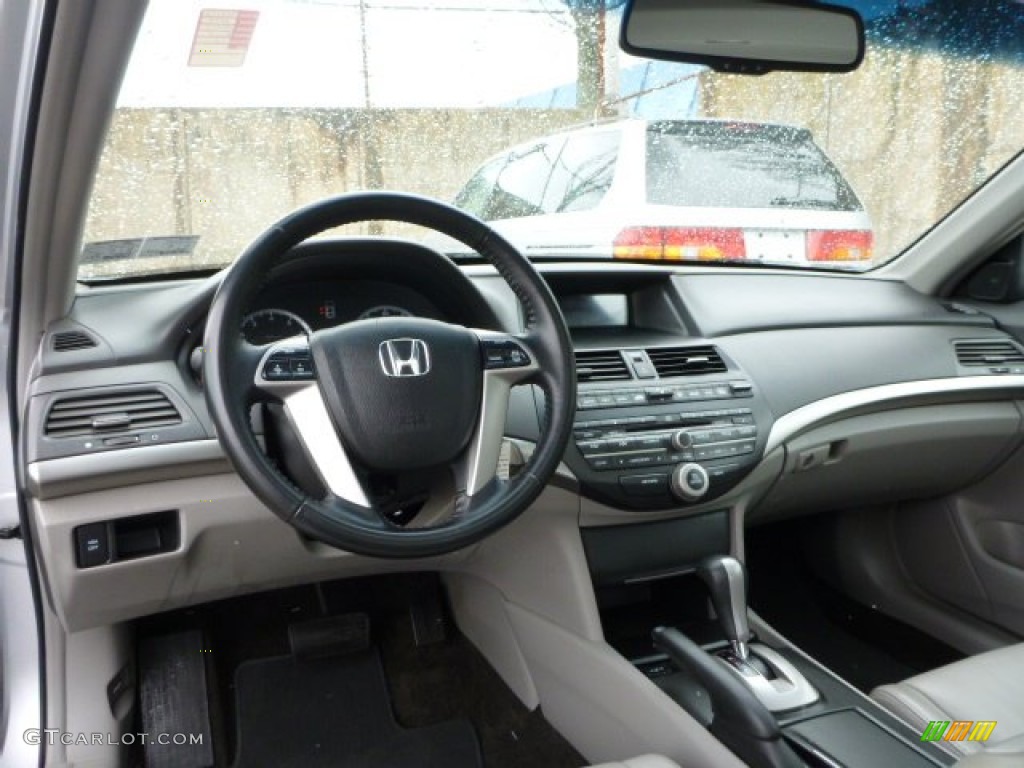2009 Honda Accord EX-L Sedan Gray Dashboard Photo #77896750
