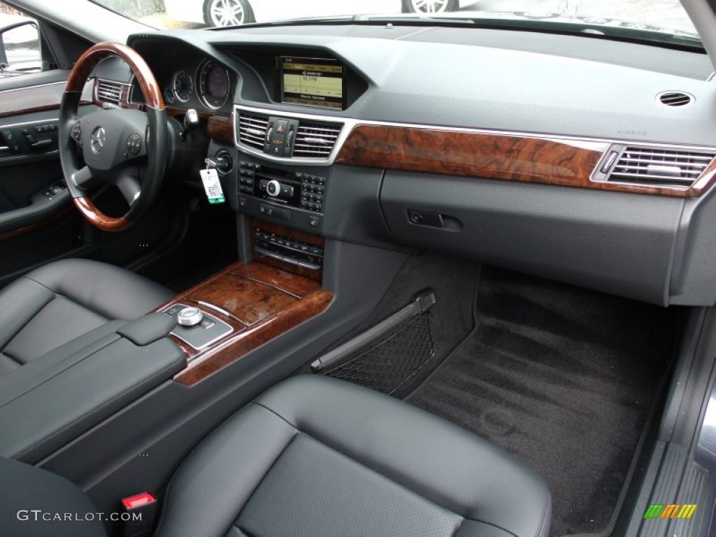 2010 Mercedes-Benz E 350 4Matic Sedan Black Dashboard Photo #77900159