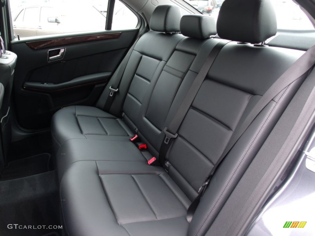 Black Interior 2010 Mercedes-Benz E 350 4Matic Sedan Photo #77900329
