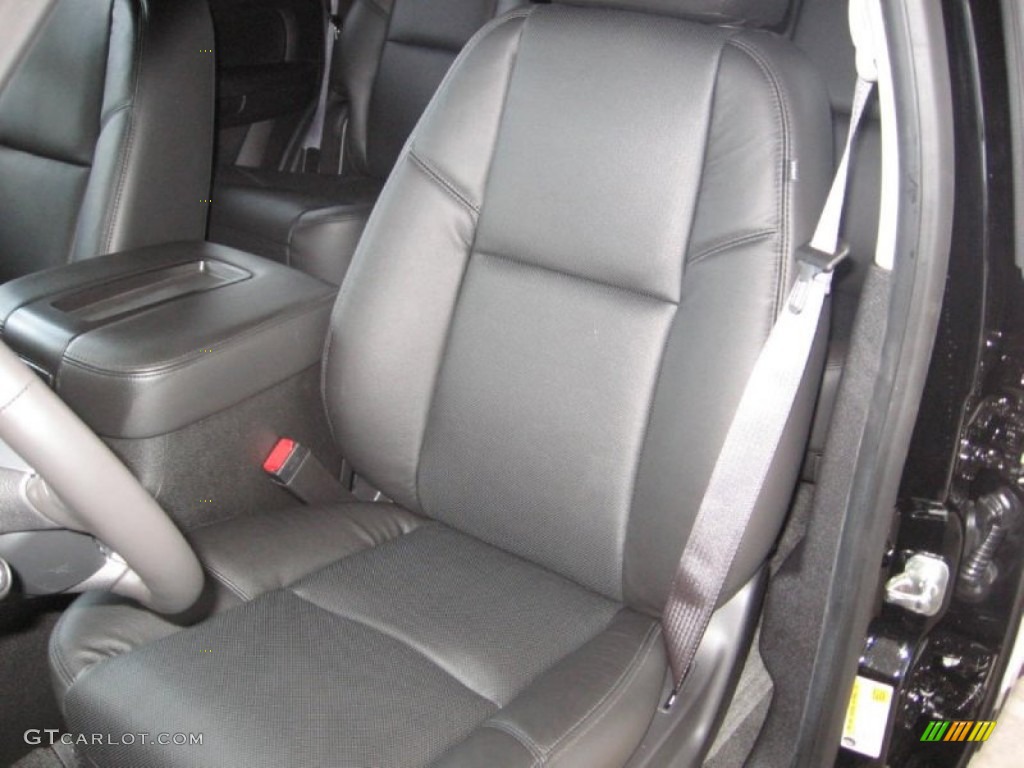 2013 Chevrolet Tahoe LTZ 4x4 Front Seat Photo #77900938