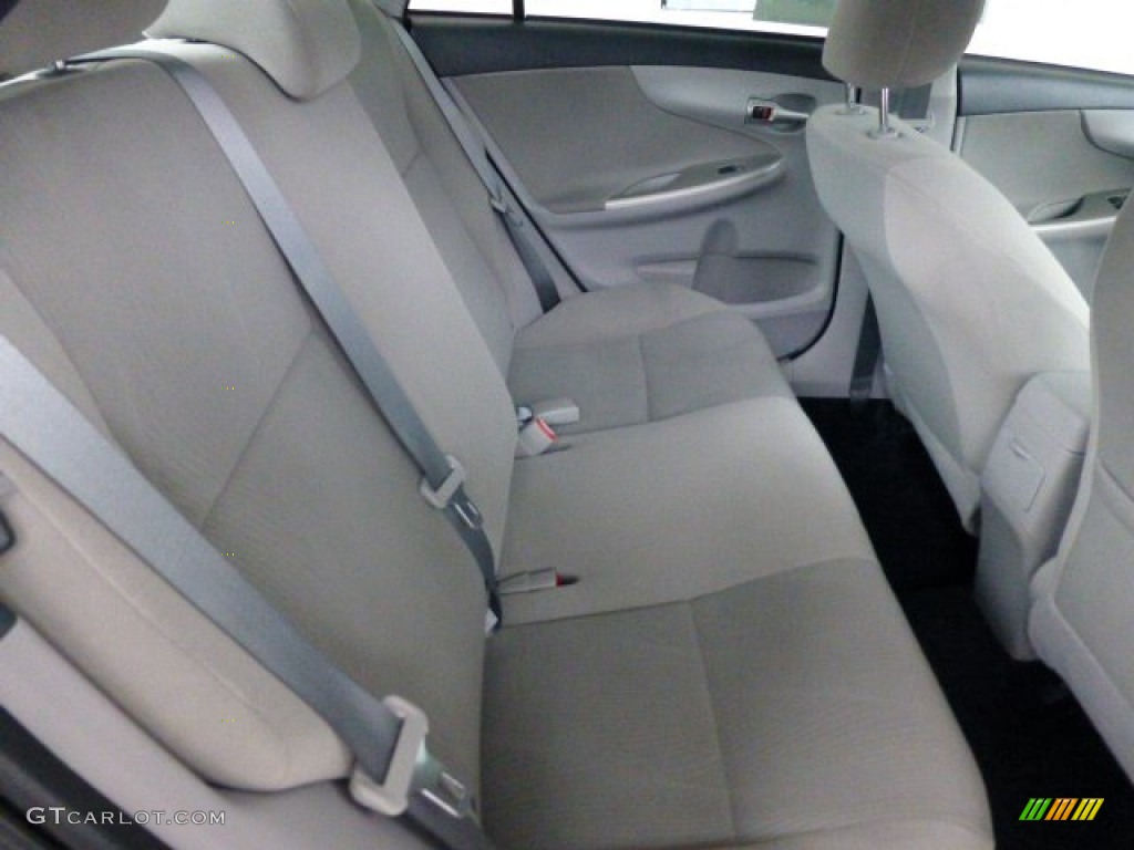 2013 Toyota Corolla LE Rear Seat Photo #77902138
