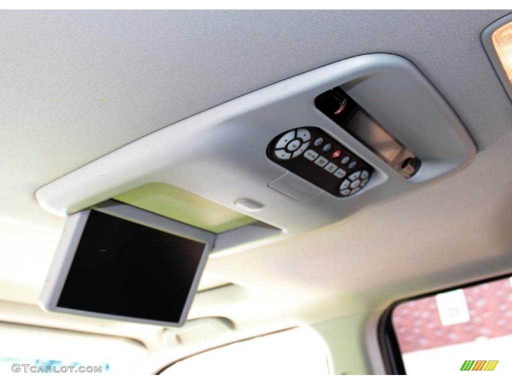2011 Honda Pilot EX-L 4WD Entertainment System Photo #77902803
