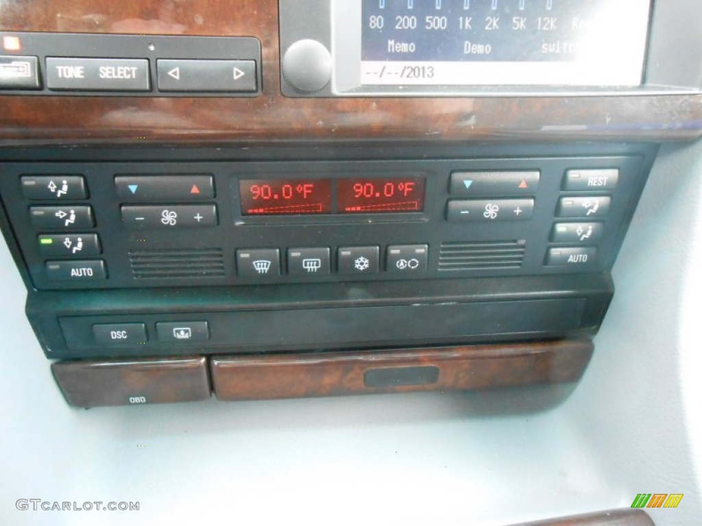 2000 BMW 7 Series 740iL Sedan Controls Photo #77903196