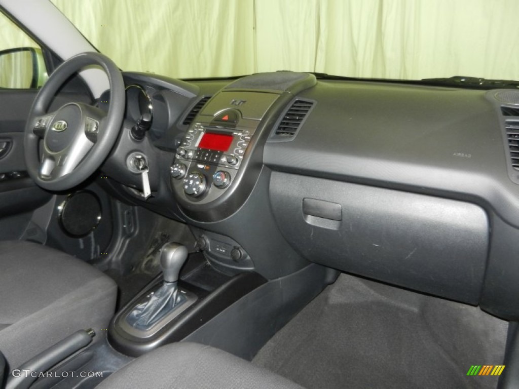 2011 Kia Soul + Black Soul Logo Cloth Dashboard Photo #77903614