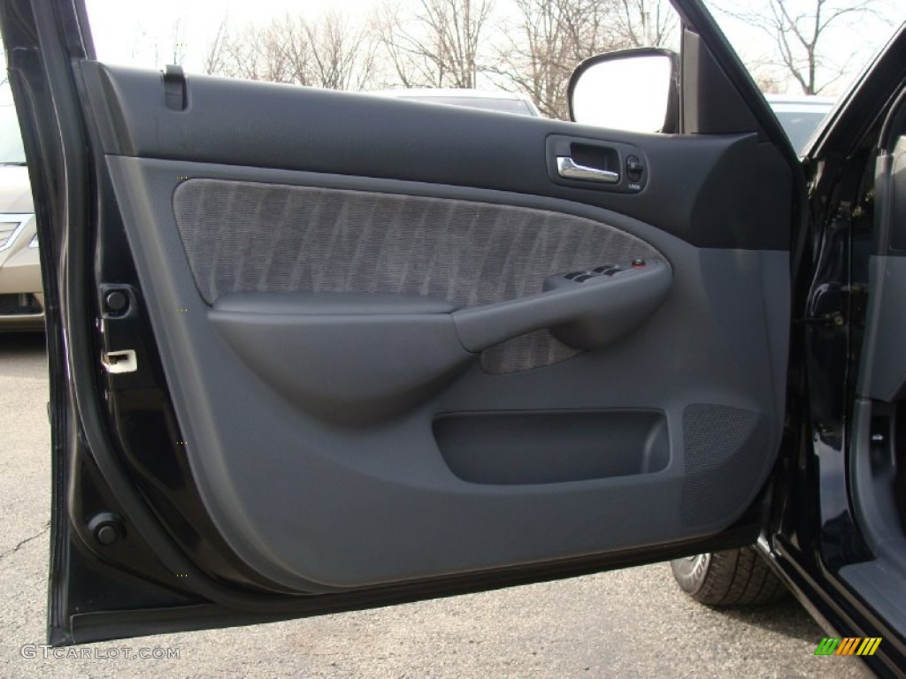 2005 Honda Civic EX Sedan Gray Door Panel Photo #77903880