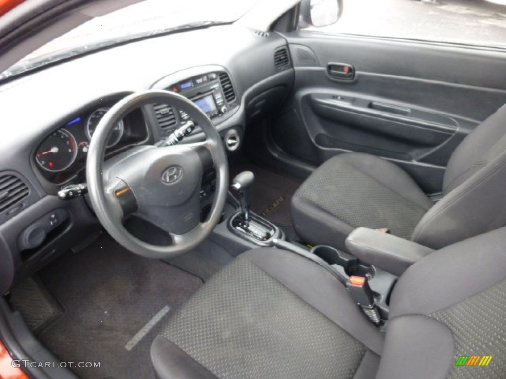 Black Interior 2010 Hyundai Accent GS 3 Door Photo #77904158